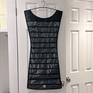 ☀️3/$20: Umbra Little Black Dress Hanging Jewelry Organizer